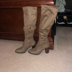 Marc Fisher Boots size 6.5